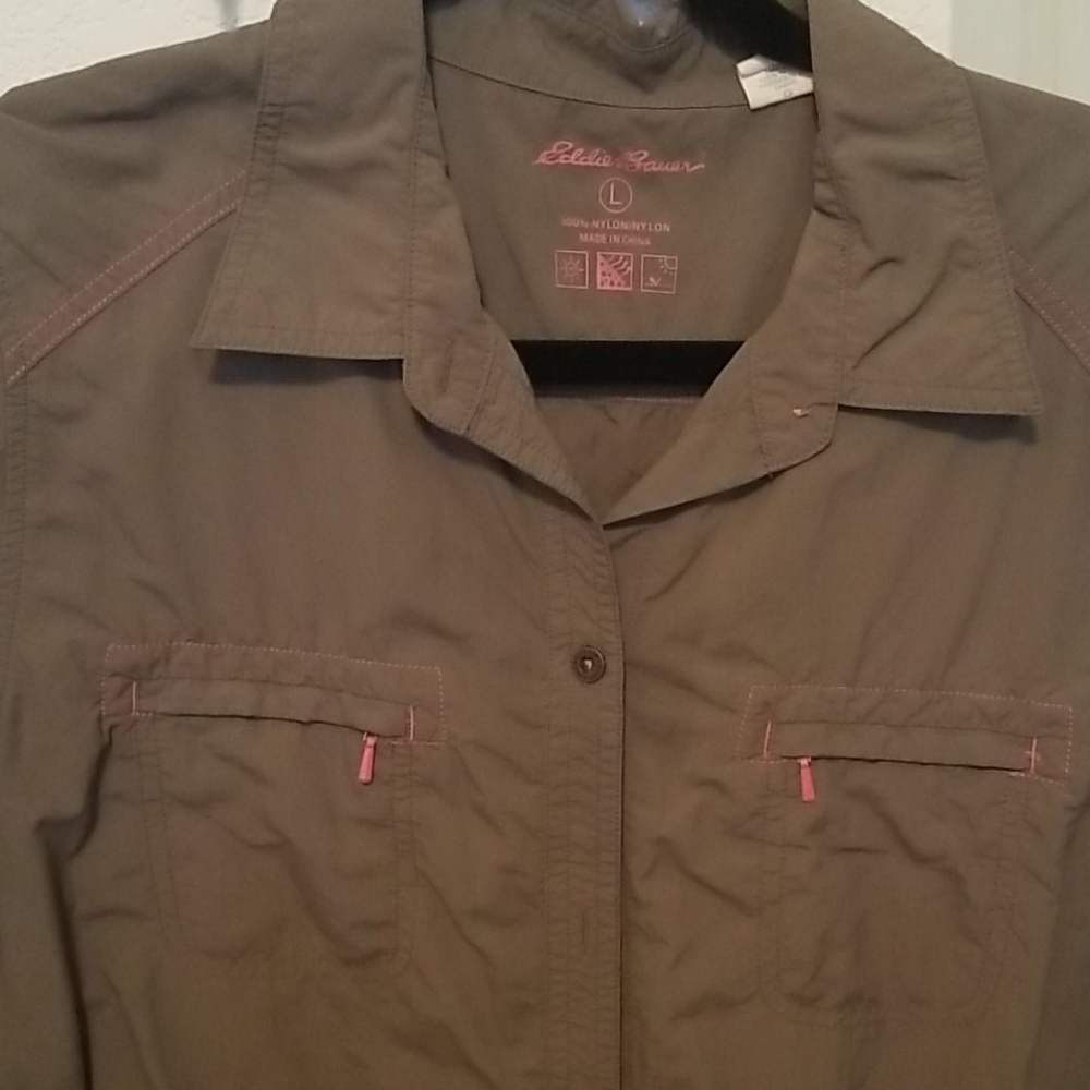 Button down blouse - Picture 2 of 3